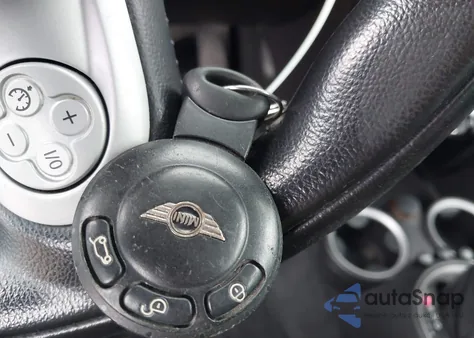 2010 Mini Cooper from USA, damaged, VIN WMWMF3C55ATZ25847